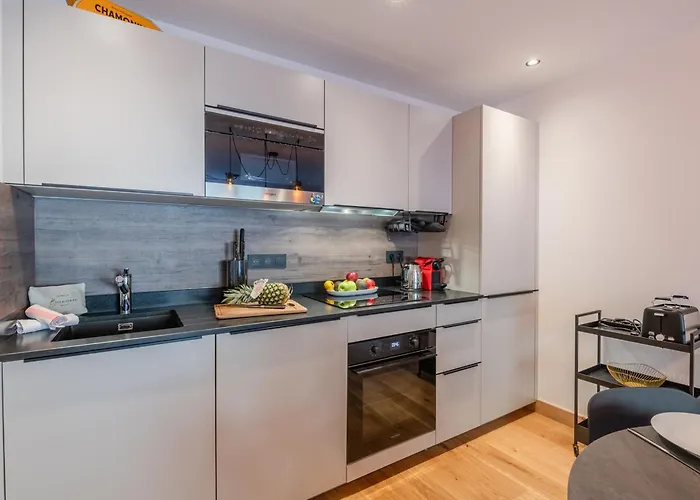 Raffine Centre - 4 Pers. - Fr-1-343-277 *